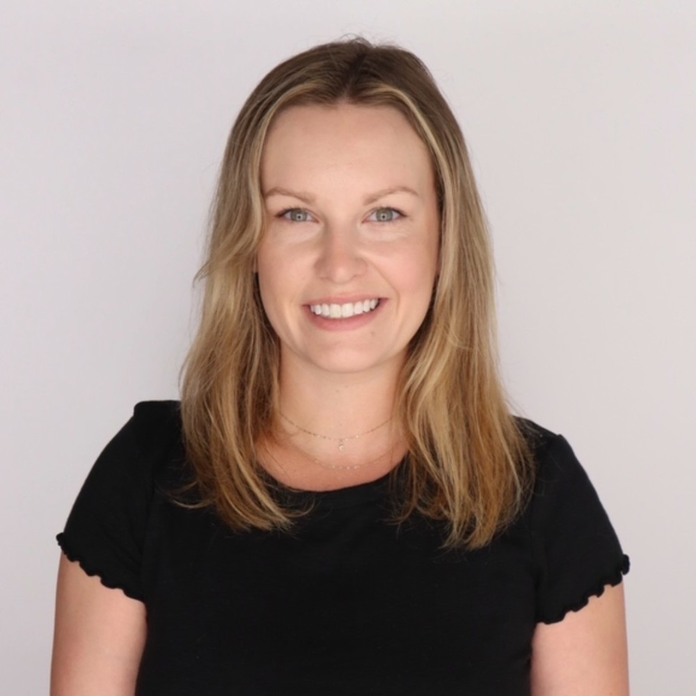 Meet your Posher, Courtney